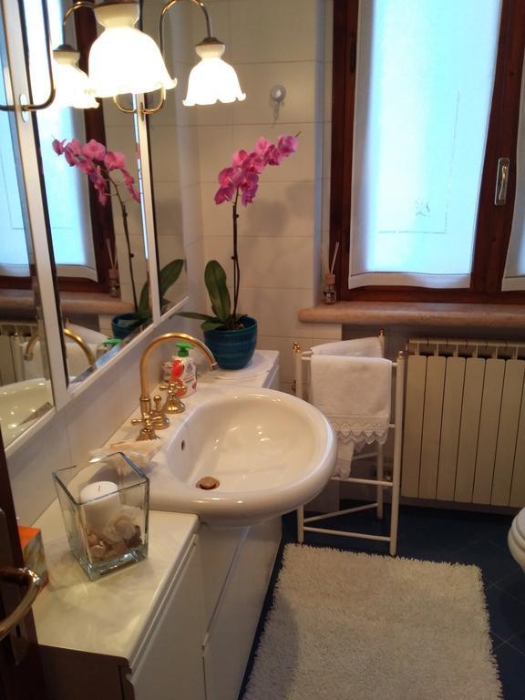 سان جورجيو دي مانتوفا B&B Villafiorita الغرفة الصورة